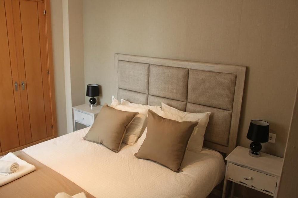 Ab Dominicum Apartamentos マラガ エクステリア 写真